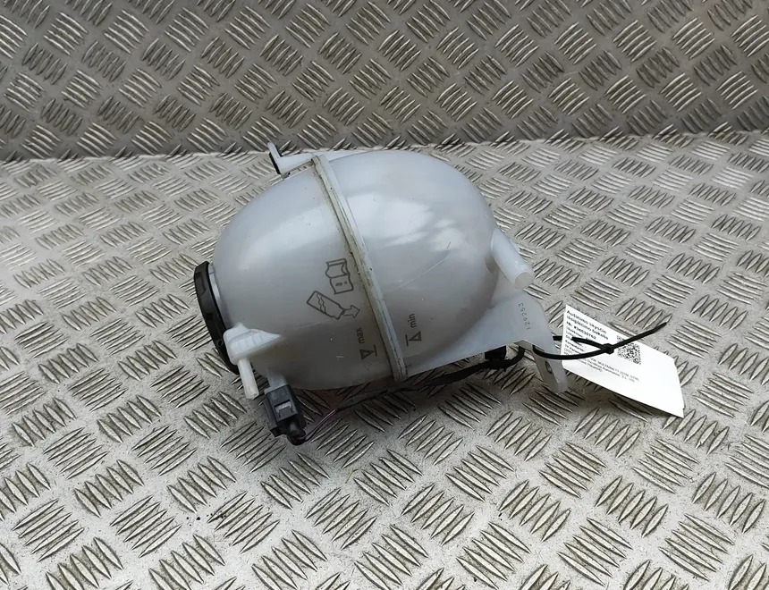 VOLKSWAGEN Multivan T7 (2021-2024) РАСШИРИТЕЛЬНЫЙ БАЧОК ОХЛАЖДАЮЩЕЙ ЖИДКОСТИ 2H0121407D 34535762