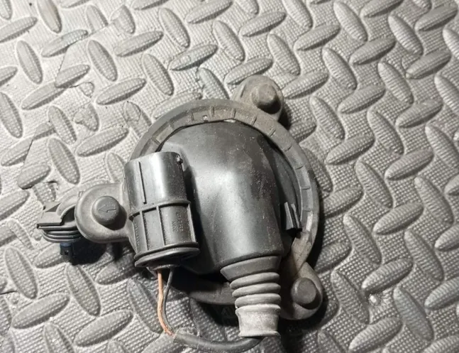 BMW M6 E63/E64 (2004-2010) Ochrana pístu tlumiče 228165,31312283166,2283166,3131228165 29502858