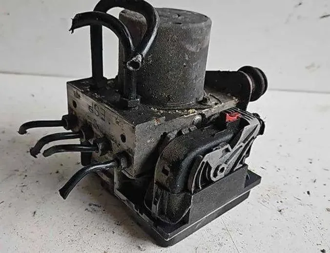 AUDI A4 B8/8K (2011-2016) ABS čerpadlo 9074L0389,8K0907379AE 34677086