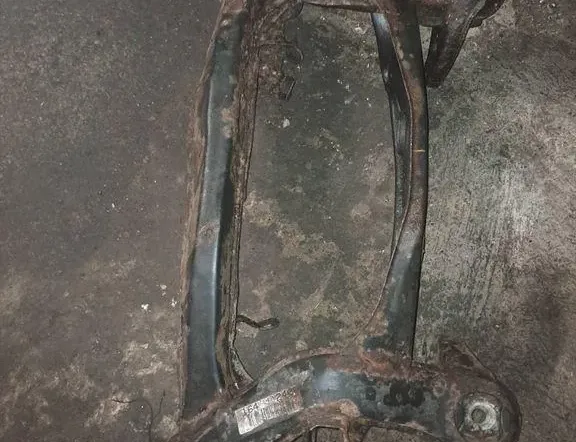 MERCEDES-BENZ SLK-Class R170 (1996-2004) Rear Subframe 33840618