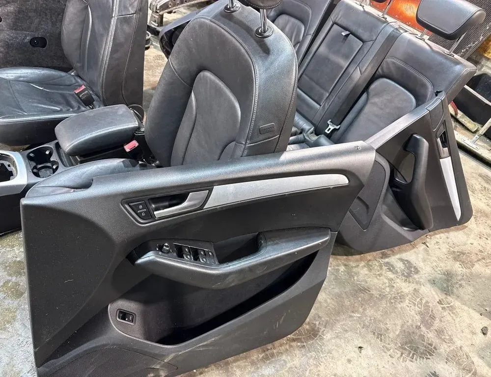 AUDI Q5 8R (2008-2017) Interiérové sedadla s kity dveří 34063562