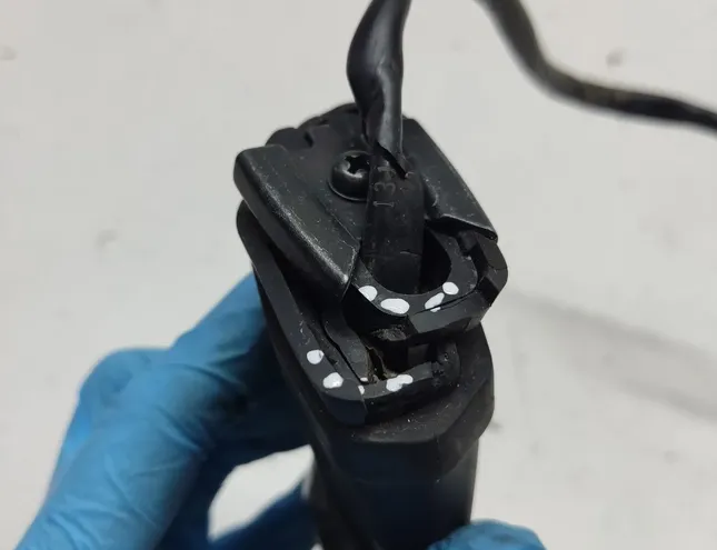 KAWASAKI Z650RS Levý přední směrový ukazatel LH 0034599 34486898