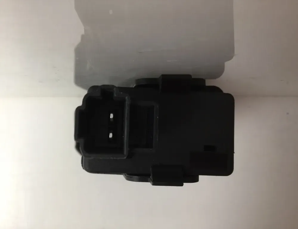 OPEL Zafira A (1999-2003) Zámek krytu nádrže na palivo 90589918 34855075