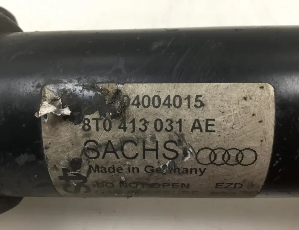 AUDI A5 8T (2007-2016) Pravý přední tlumič nárazů 8T0413031 34854600