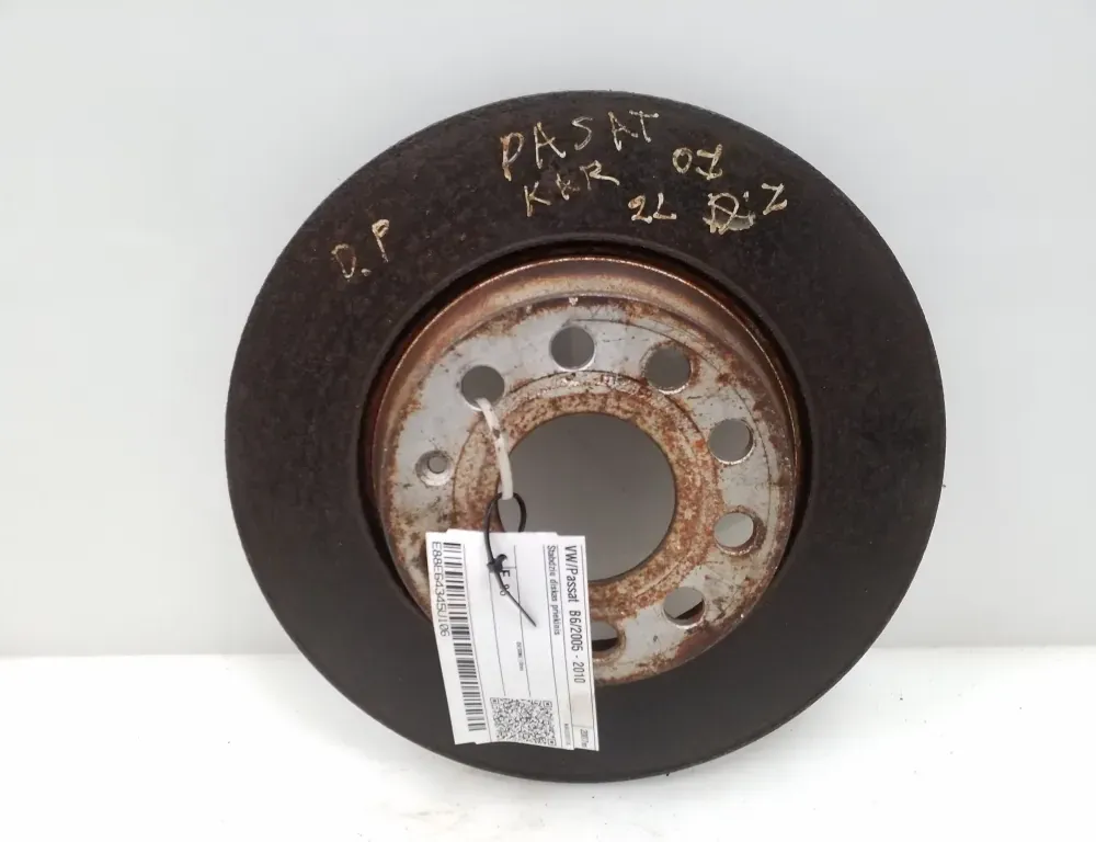 VOLKSWAGEN Passat B6 (2005-2010) Pravý zadní brzdový disk 34854597