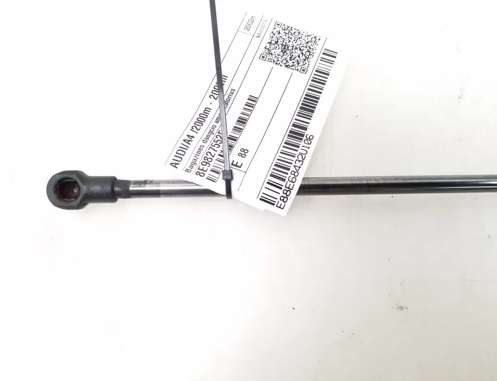 AUDI A4 B6/8E (2000-2005) Pravý plynový tlumič na zadní vrata 8E9827552E 34854048