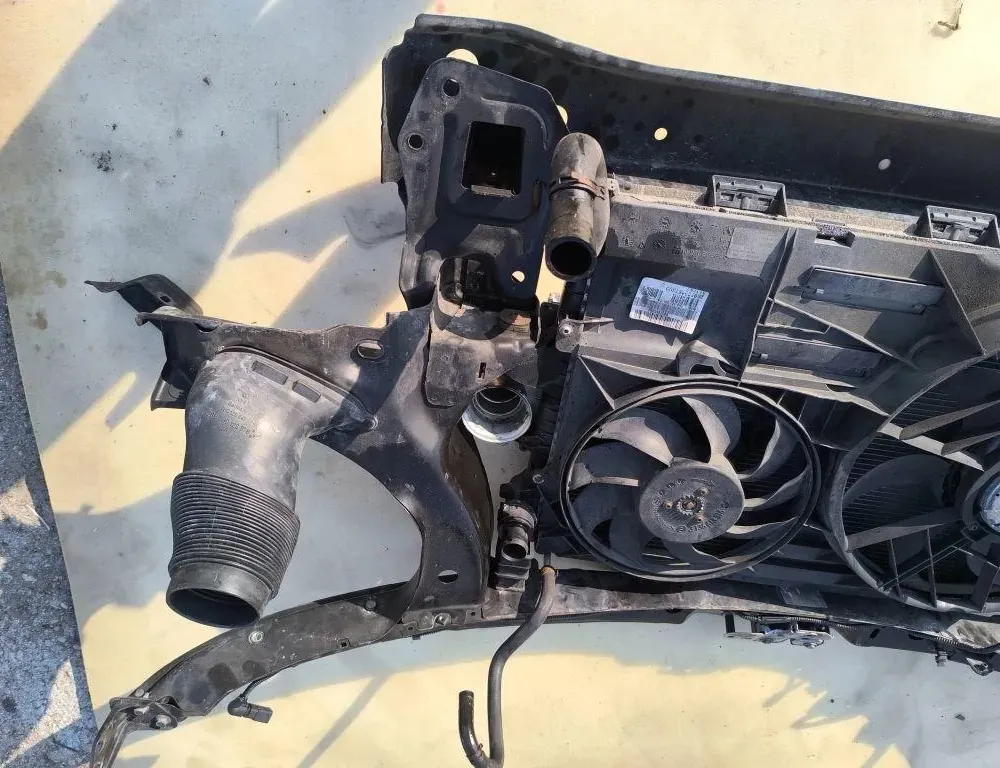 VOLKSWAGEN Transporter T5 (2003-2015) Sada předních dílů 0130303966,073893,7H08071098,0130303290,7H0823509A 34779141