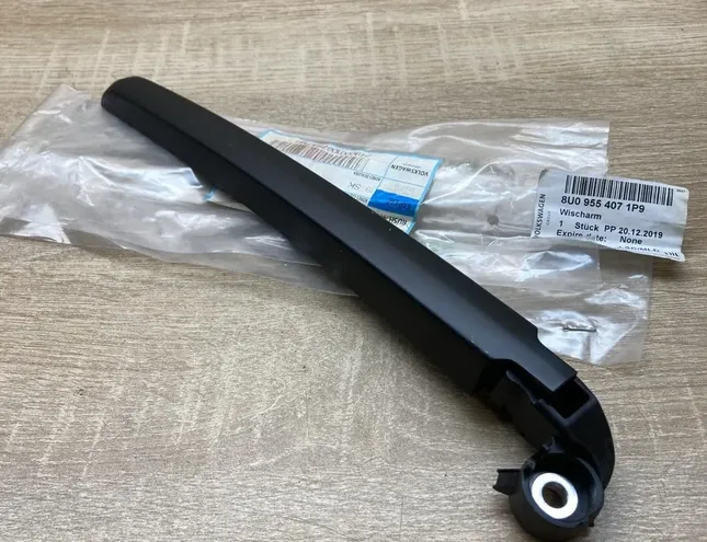 AUDI Q3 8U (2011-2020) Tailgate Window Wiper Arm 8U0955407 34442603