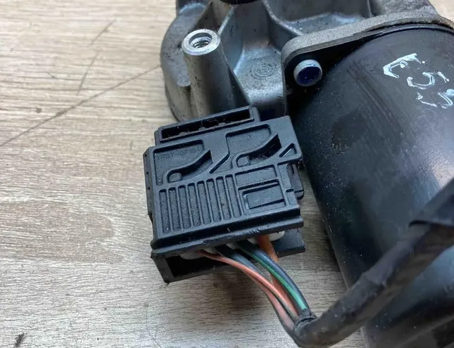 BMW X5 E53 (1999-2006) Front Windshield Wiper Mechansm Motor 24012878,Front 34368713