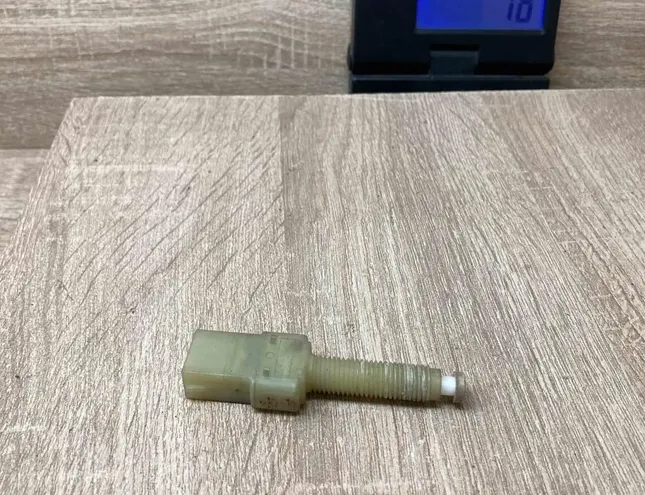 AUDI 80 B4 (1991-1996) Brzdový světelný spínač 443945515 34335603