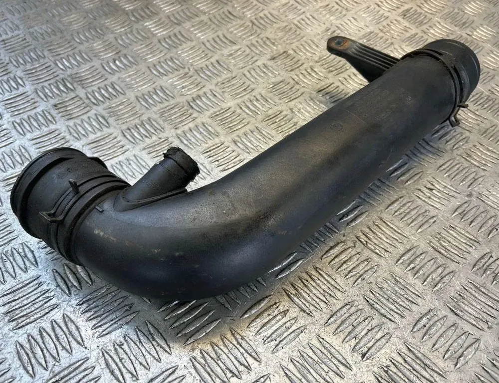 SKODA Superb 1 generation (2001-2008) Další trubky 446248603,1K0129654AP 34104947