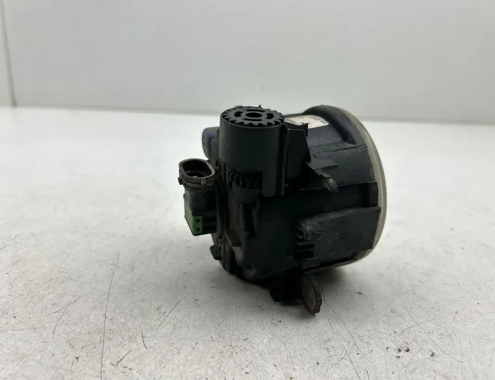 CITROËN C-Crosser 1 generation (2007-2013) Pravé přední mlhové světlo 89203951,MN142091,ST90FA 34121022