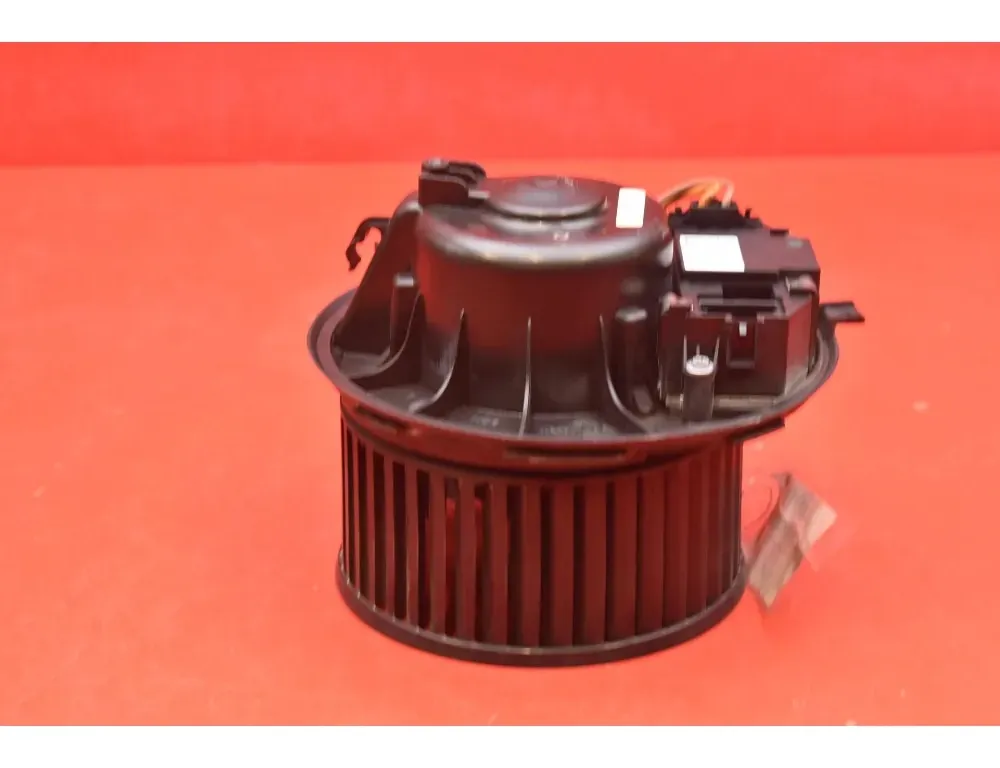 VOLKSWAGEN Tiguan 1 generation (2007-2017) Interiérový ohřívač 3C1820015L 33937516