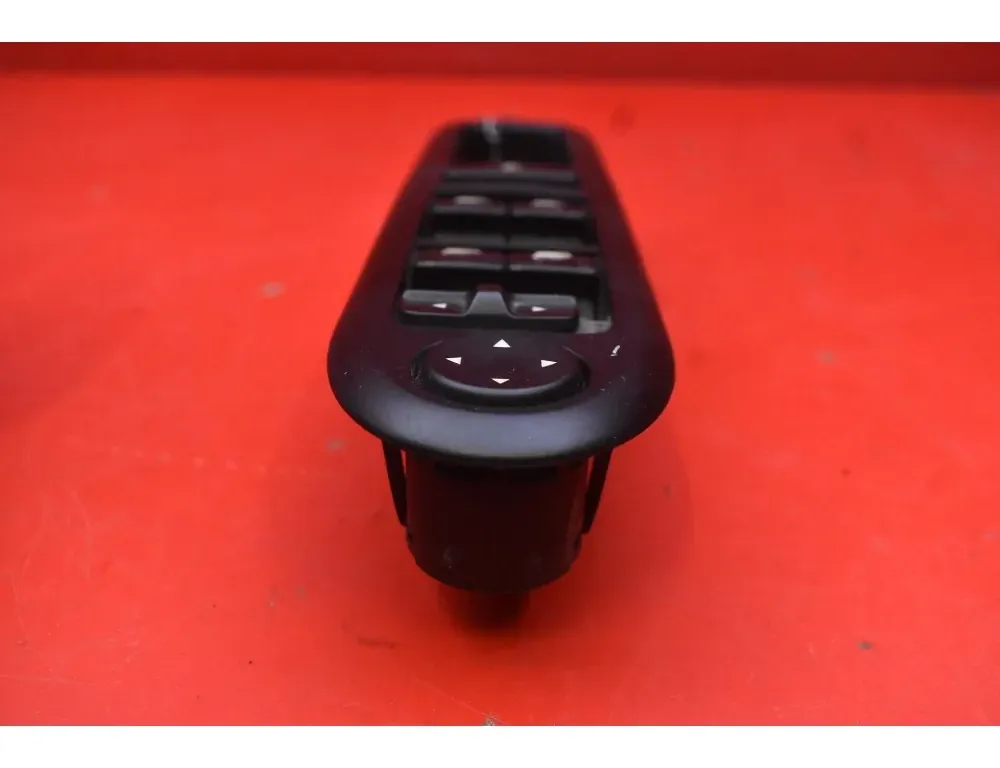 PEUGEOT Кнопка стеклоподъемника передней левой двери 53269704 34054769