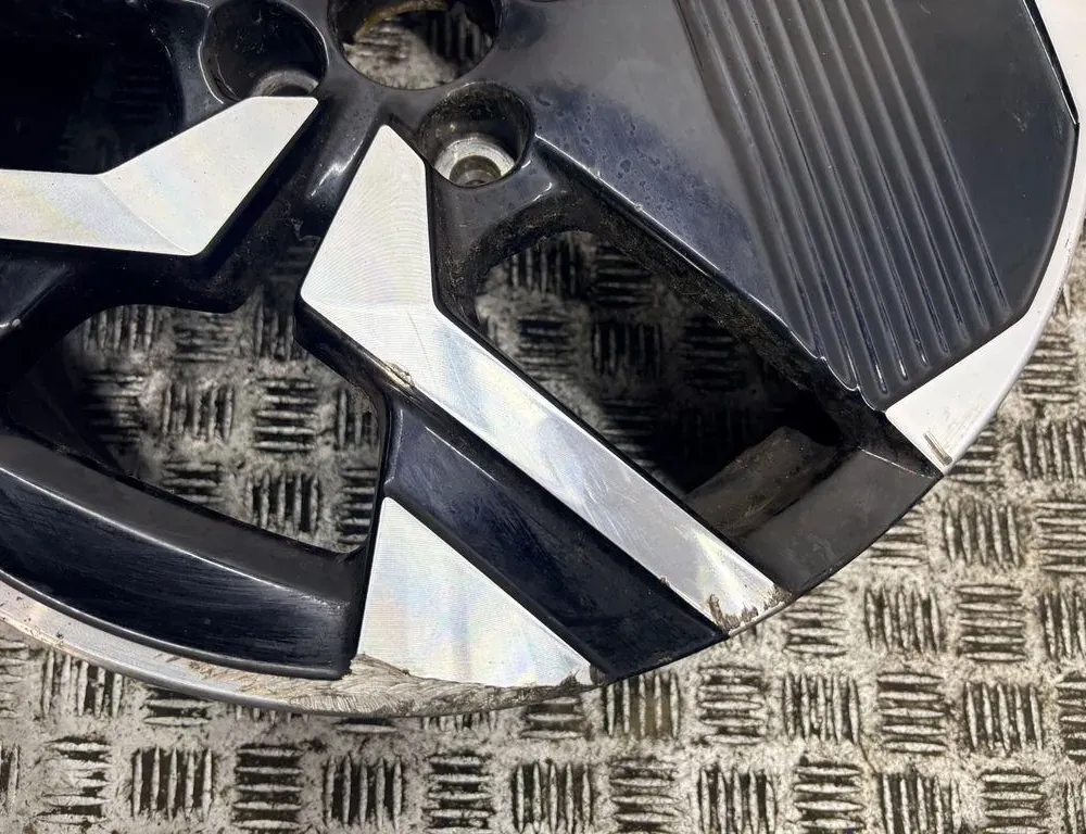 PEUGEOT 2008 2 generation (2019-2023) Wheel Set 9849269080 34852565