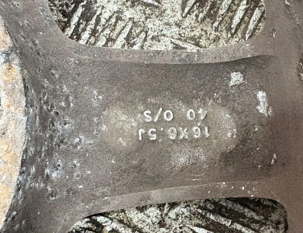 CHRYSLER Voyager 5 generation (2007-2020) Sada kol 48960 34853060