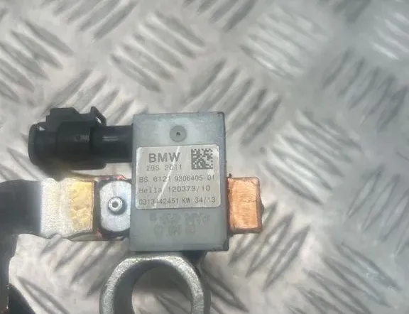 BMW 3 Series F30/F31 (2011-2020) Negativní kabel baterie 9306405 34063735