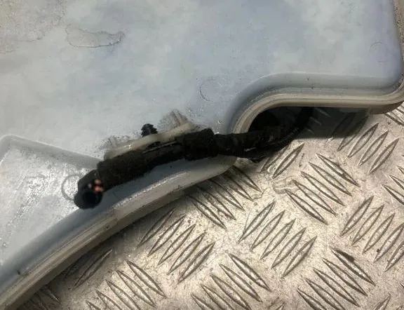 BMW 3 Series F30/F31 (2011-2020) Nádrž na ostřikovač oken 7241671 34063847