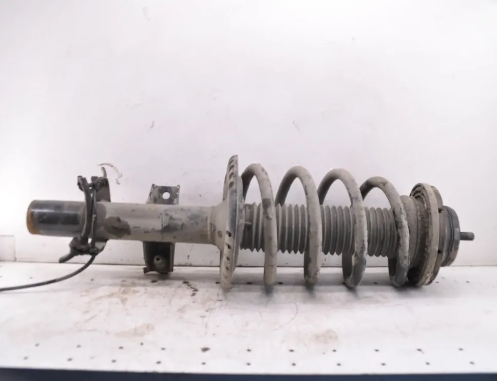 VOLKSWAGEN Transporter T6 (2015-2024) Levý přední tlumič nárazů 34058009