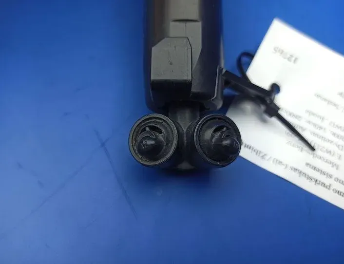 MERCEDES-BENZ E-Class W211/S211 (2002-2009) Levý světlometový ostřikovač 8WT00839601,2118600547 21209780