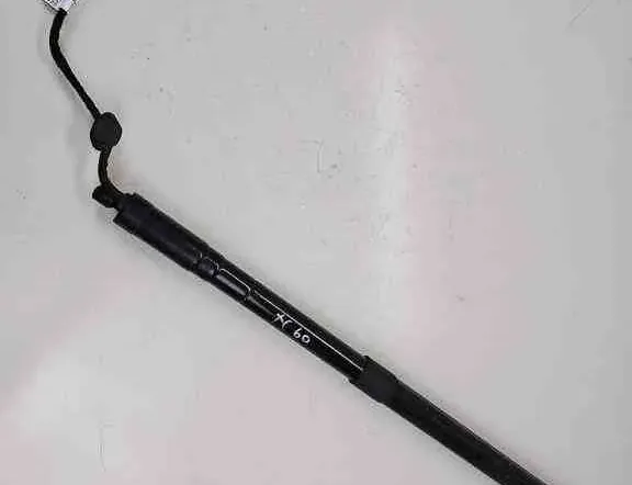 VOLVO XC60 2 generation (2017-2024) Pravý plynový tlumič na zadní vrata 32136006 32418740