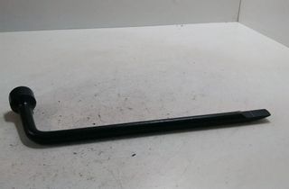 TOYOTA Corolla Verso 1 generation (2001-2009) Klíč na matice kol 21MM 28437976