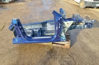 AUDI A4 allroad B9 (2016-2024) Pravý přední čtvrtletí panel 34734291