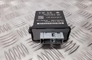 AUDI Q3 8U (2011-2020) Ovládací jednotka světlometů 8X0907357B,8X0907357C 34733035