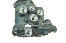 MERCEDES-BENZ ACTROS MP2 / MP3 (2002-present) Ovládací ventil přívěsu A0004319413,0004319413,A0004319413,4802040020,A4802040020,A4802040020 33913139