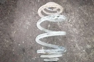 NISSAN Primastar 1 generation (2002-2014) Пружина амортизатора задняя левая 33972765