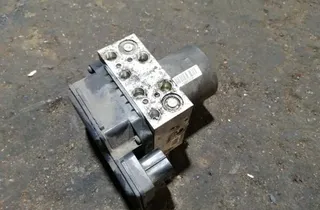 VOLKSWAGEN Tiguan 1 generation (2007-2017) ABS čerpadlo 5N0614517L 33975486