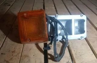 NISSAN Patrol Y60 (1987-1998) Фонарь задний левый 22023508 34030348