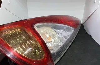 TOYOTA Yaris Verso 1 generation (1999-2006) Pravé zadní světlo 34030694