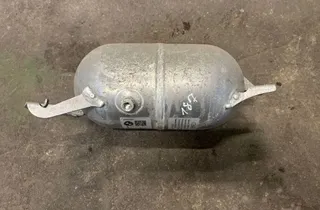 BMW 7 Series G11/G12 (2015-2023) Air reservoir 686193303 34044887