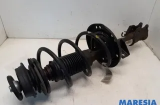 FIAT 500 2 generation (2008-2024) Pravý přední tlumič nárazů 0051872600,51872600 27787101