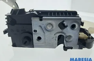 PEUGEOT 208 Peugeot 208 (2012-2015) Другие кузовные детали 9688080080,9812500880 34148752