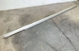 MERCEDES-BENZ CLA-Class C118 (2019-2023) Стеклоуплотнитель передней правой двери A1187200800 33804717