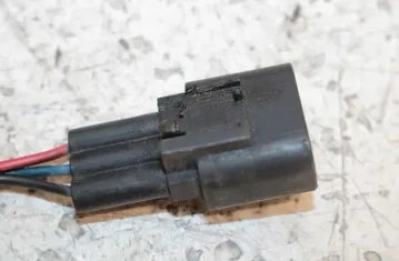 HYUNDAI i40 VF (1 generation) (2011-2020) Držák palivového filtru F2400050 33302723