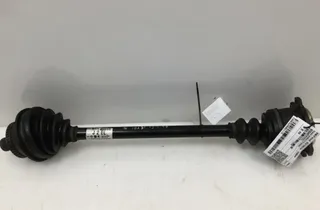 VOLKSWAGEN Passat B5 (1996-2005) Front Right Driveshaft 8D0407272EL 34854899