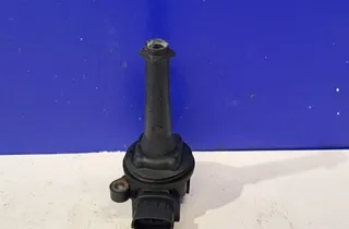 VOLVO V70 2 generation (2000-2008) Vysokonapěťová zapalovací cívka 30713416 34850916