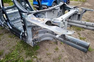 TESLA Model S 1 generation (2012-2024) Front Right Quarter Panel 31020246