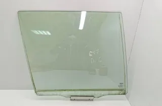 VOLVO XC90 1 generation (2002-2014) Pravé zadní dveře okenní sklo E143R001596 34812618