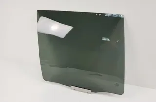 VOLVO XC90 1 generation (2002-2014) Pravé zadní dveře okenní sklo 34802173