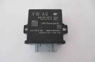 AUDI A1 8X (2010-2020) Ovládací jednotka světlometů 8X0907357B,01017831AB,8X0907357E 32465415