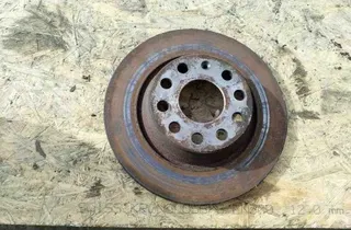 VOLKSWAGEN Passat B6 (2005-2010) Диск тормозов задний правый 32545534