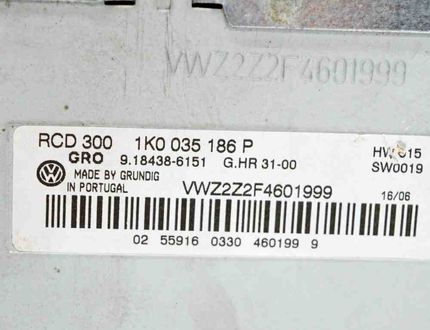 VOLKSWAGEN Golf 5 generation (2003-2009) Hudební přehrávač bez GPS 1K0035186P 2728009