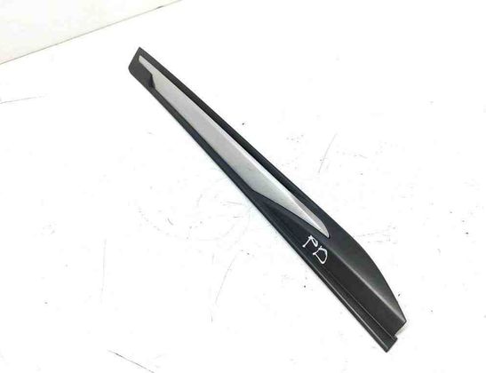 PEUGEOT 2008 2 generation (2019-2023) Rear Right Fender Molding 9814228977 30569880